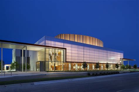 performing arts centre architecture